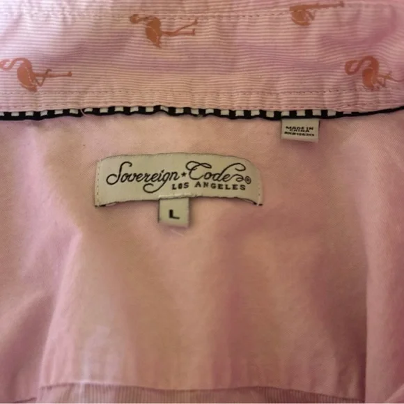Pink Flamingo men’s size Large button front T-shirt. Size Large Soverign code - Picture 8 of 8